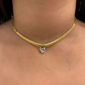 CHOKER MALHA LACRAIA COM PINGENTE CORAÇÃO