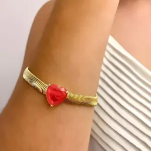 PULSEIRA FIO ALEMÃO GROSSO E CORAÇÃO