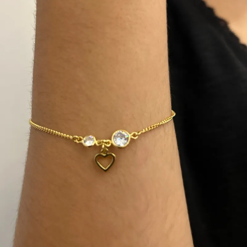 PULSEIRA FINA CORAÇÃO VAZADO E 2 ZIRCÔNIAS