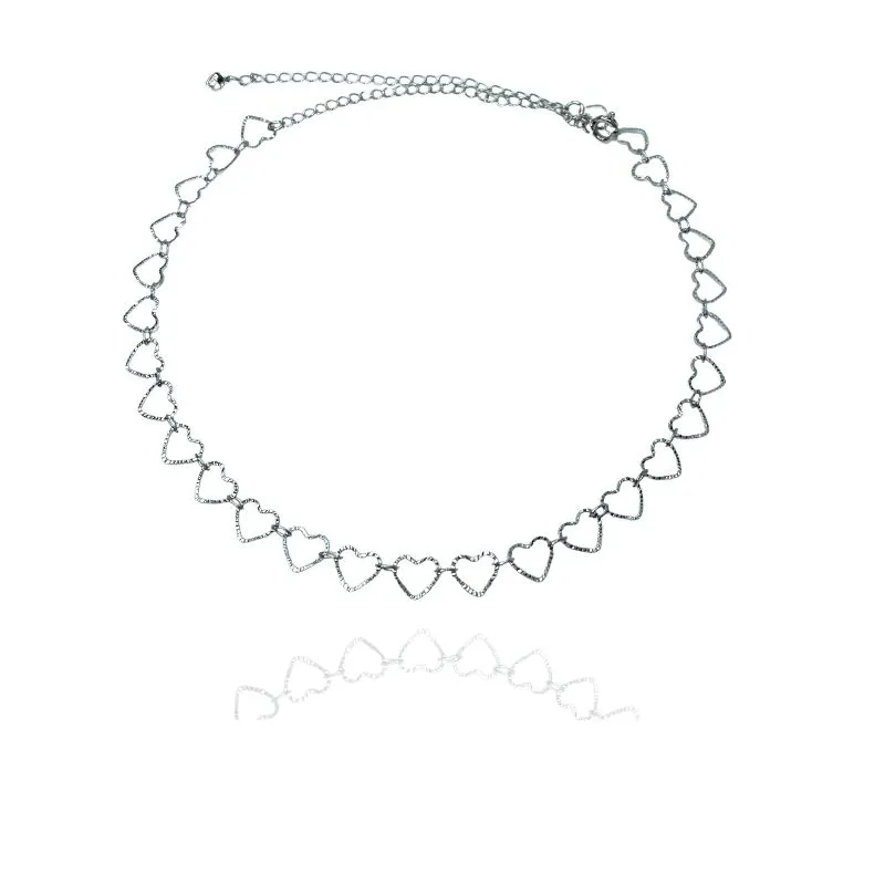 CHOKER CORAÇÕES UNIDOS VAZADOS E DIAMANTADOS