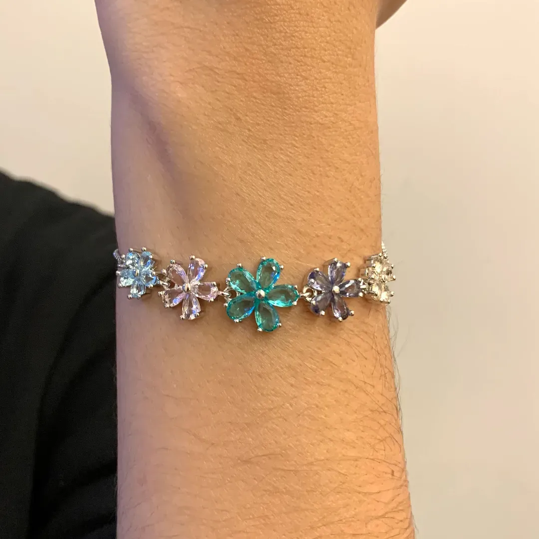 PULSEIRA REGULAGEM FLORES PÉTALAS EM GOTA