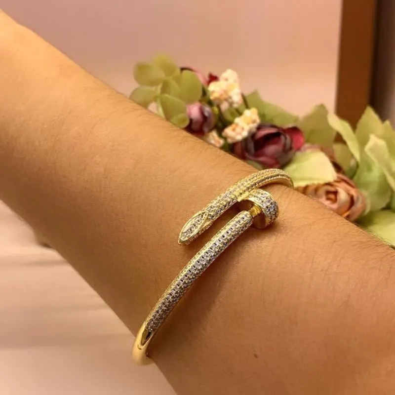 BRACELETE PREGO LUXO INSPIRAÇÃO CARTIER